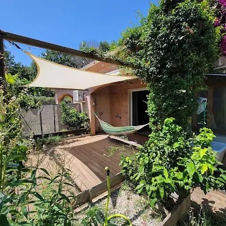 La Maison Du Bonheur Holiday home Six-Fours-les-Plages